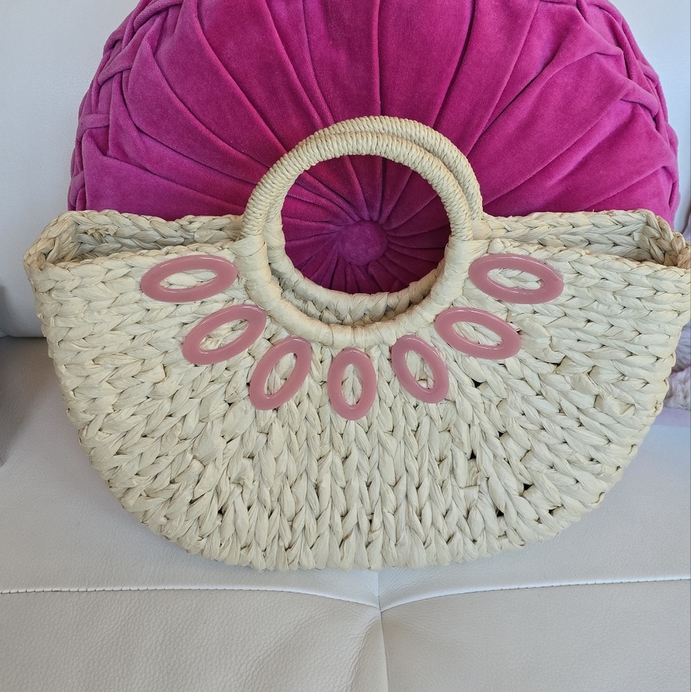 NWT btb Los Angeles Beyond the Beach Camille straw tote - Picture 5 of 7